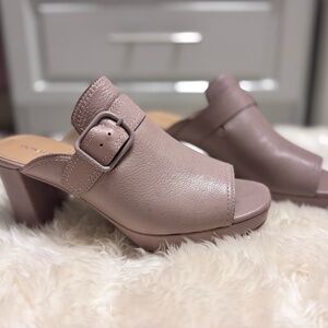 Donald Pliner Heeled Sandal Slide